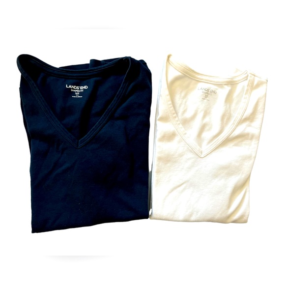 Lands' End Tops - Lands’ End Set of 2 V neck short sleeve T shirts white and navy size Small